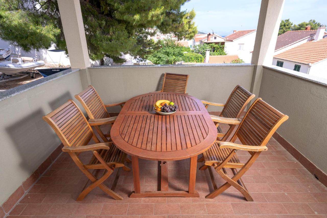 Villa Dalmatia Apartments Бол Экстерьер фото