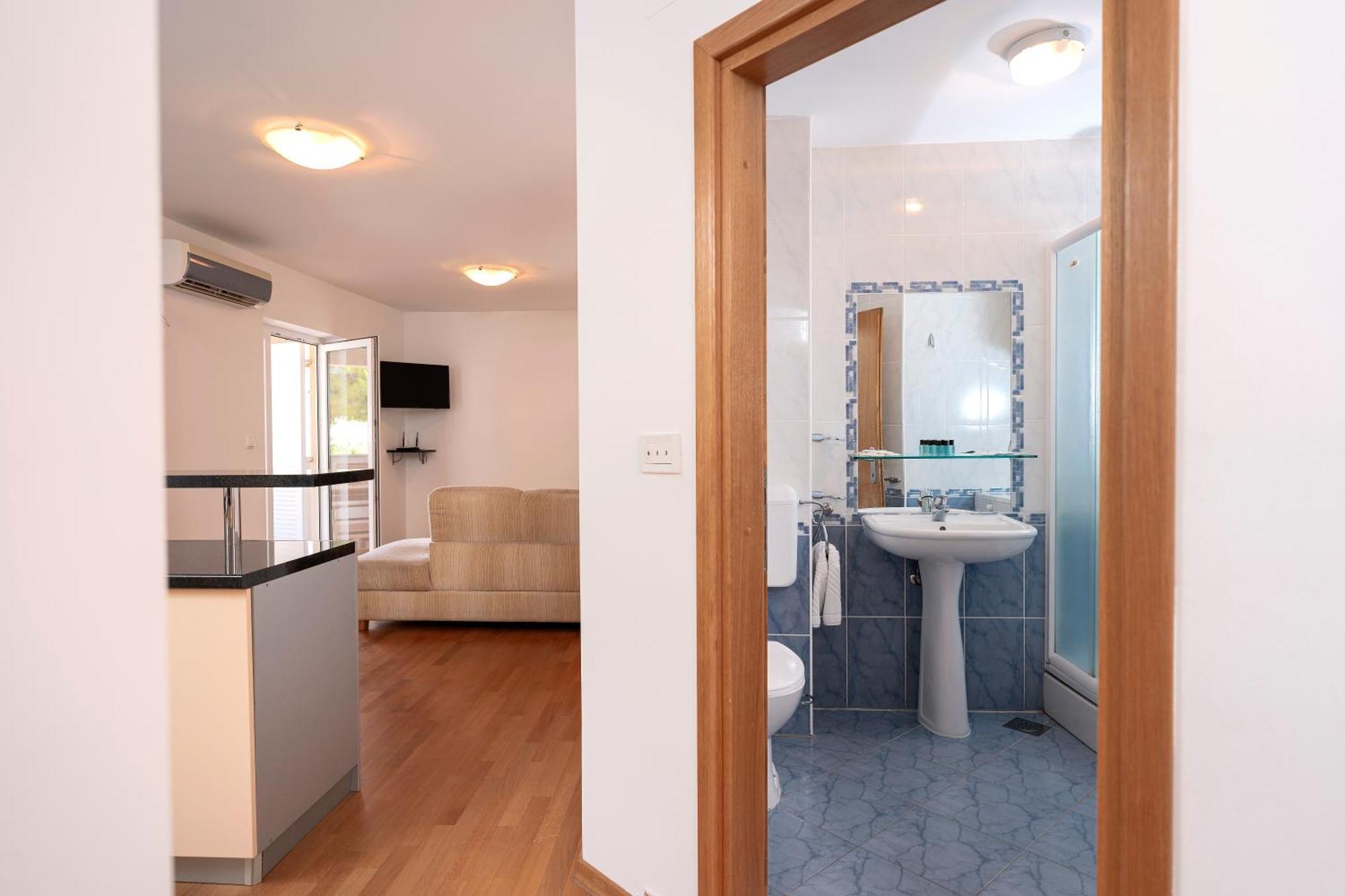 Villa Dalmatia Apartments Бол Экстерьер фото