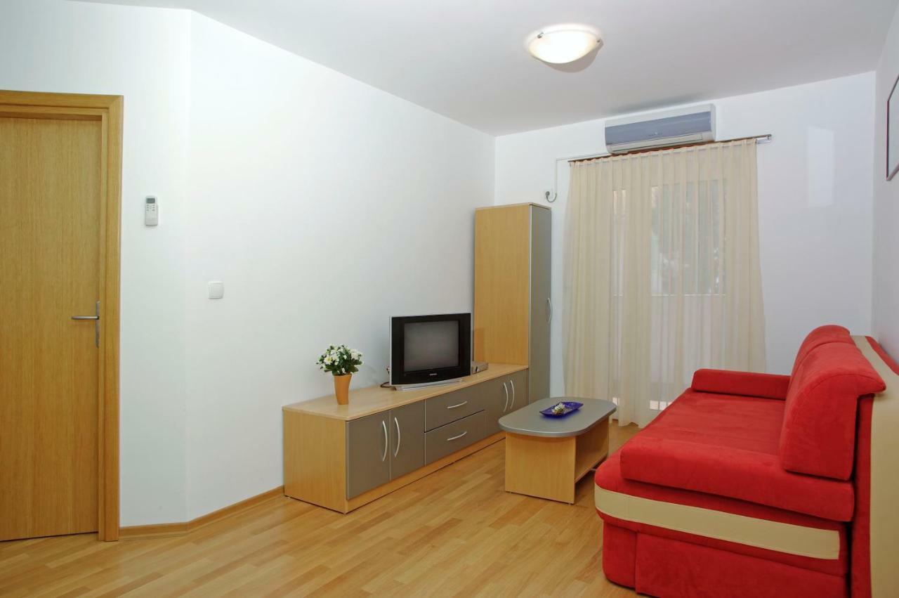 Villa Dalmatia Apartments Бол Экстерьер фото