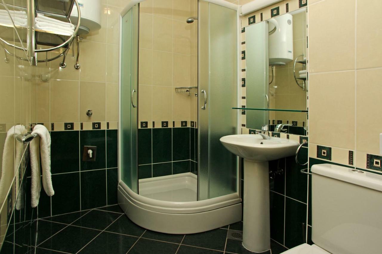 Villa Dalmatia Apartments Бол Экстерьер фото